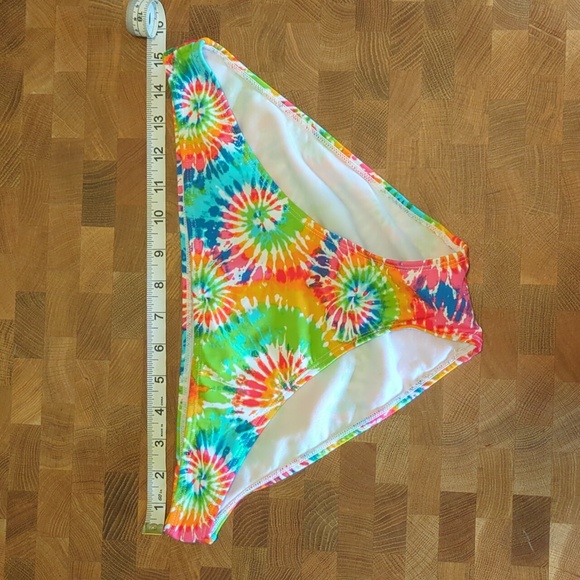 5/$25 NWTszLCabana Del Sol tie dye rainbow 2 piece bikini swimsuit vacation - Picture 4 of 6